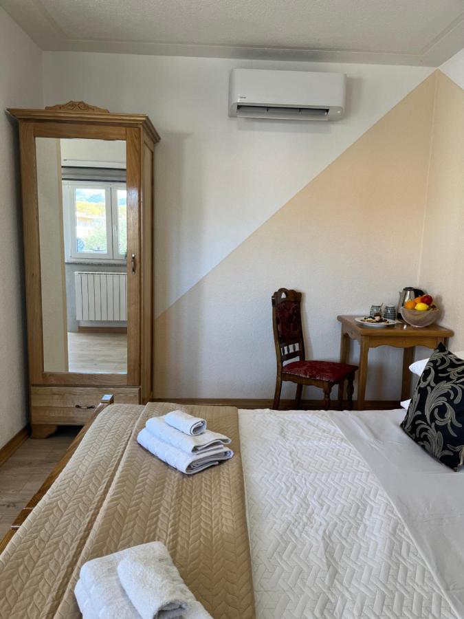 Mountain View Rooms Zadvarje Ngoại thất bức ảnh