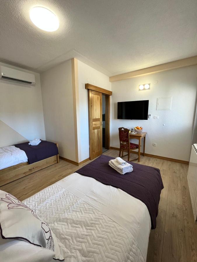 Mountain View Rooms Zadvarje Ngoại thất bức ảnh